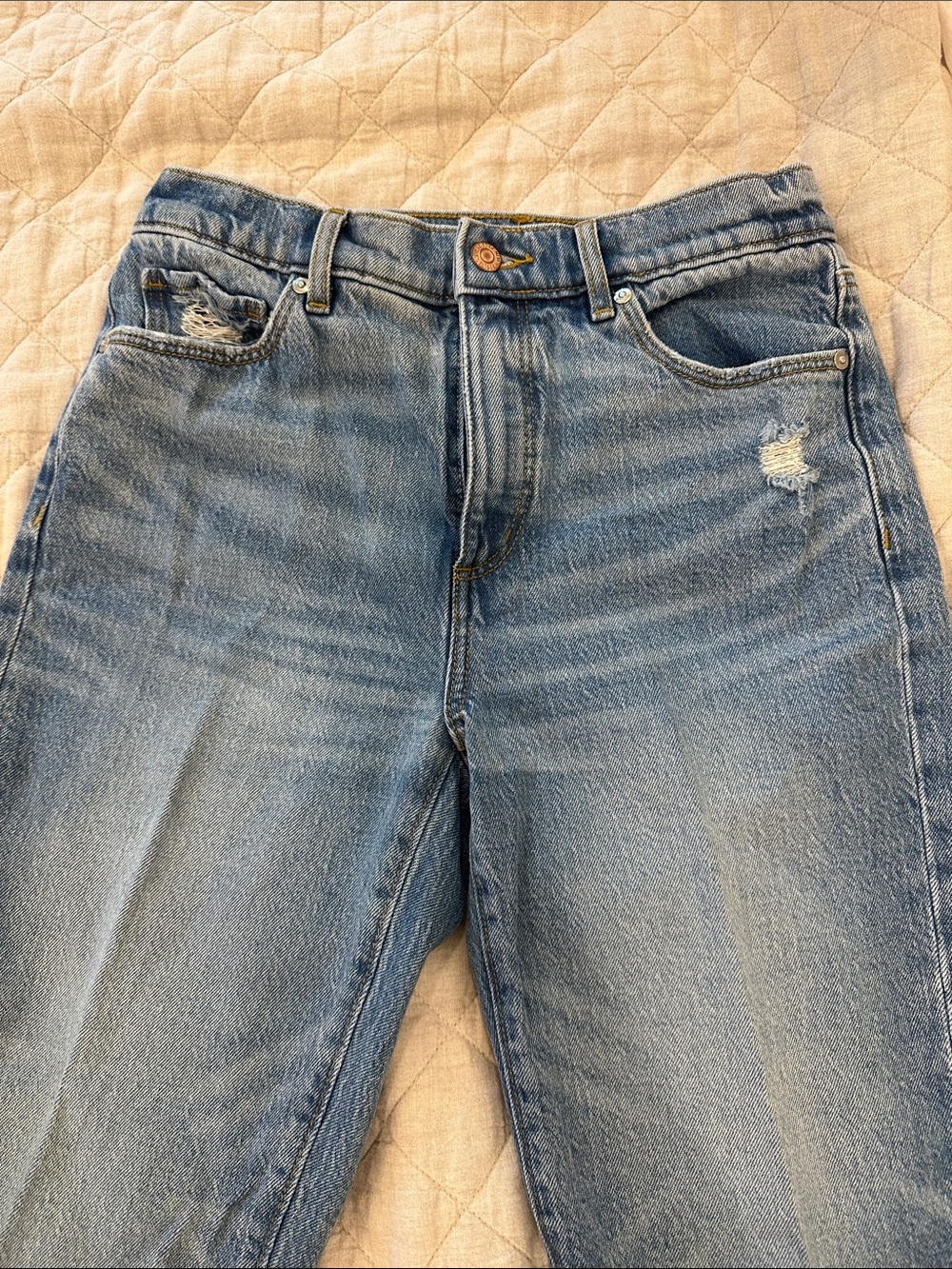 LOFT JEANS